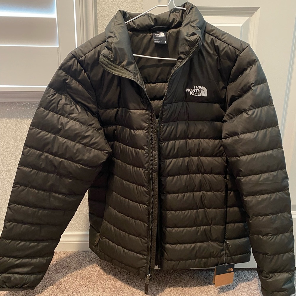 NORTH FACE PUFFER JACKET